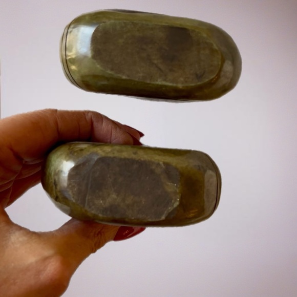 Elegant Green New Jade Bird candle holders - Picture 7 of 9